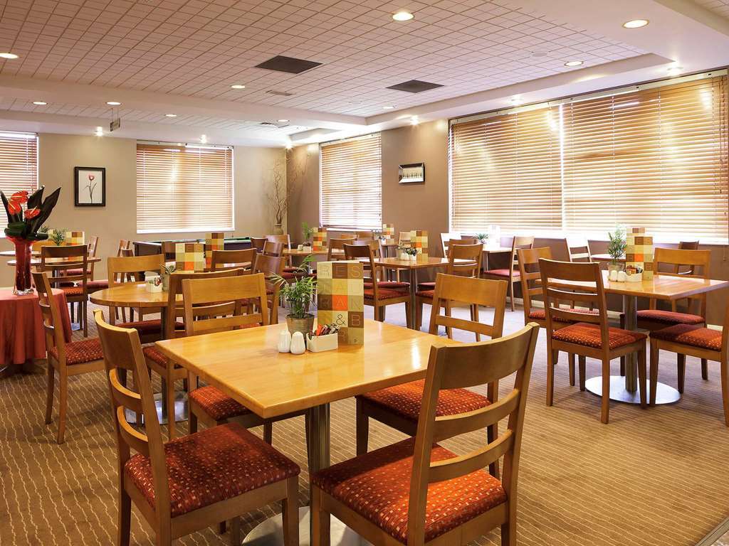Hotel Ibis Cardiff Gate - International Business Park Restaurante foto